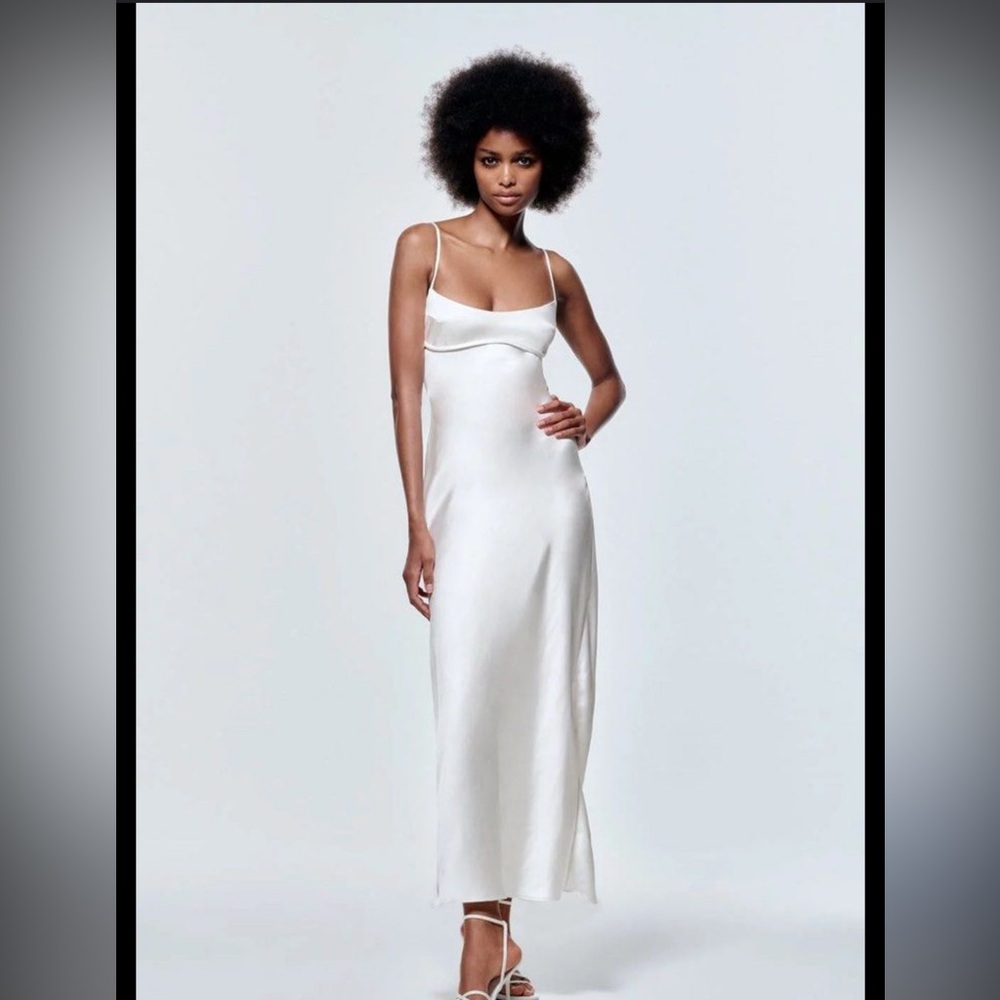 ZARA VIRAL DRESS WHITE SATIN CUT OUT